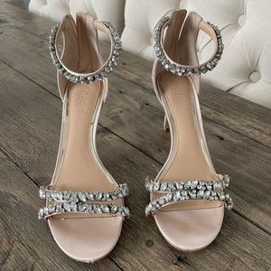 💎Badgley Mischka Heels with Jewel Accents